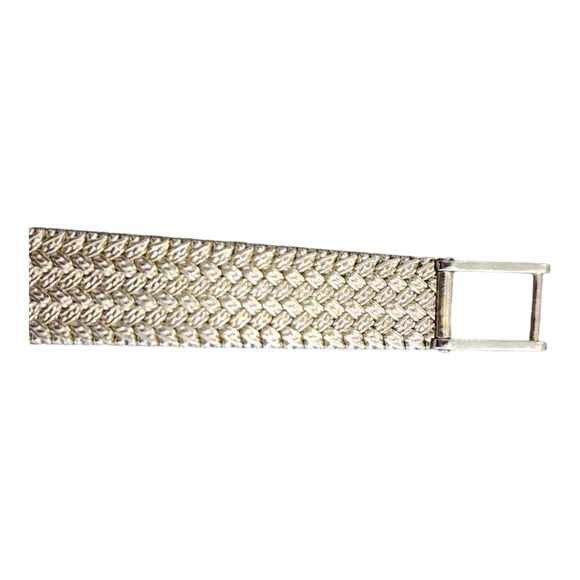 Baume & Mercier women\'s watch 18K White Gold, Pink MOP diamonds face main image 13